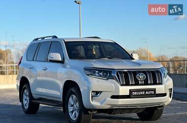 Позашляховик / Кросовер Toyota Land Cruiser Prado 2019 в Києві