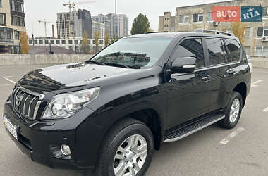 Toyota Land Cruiser Prado 2010