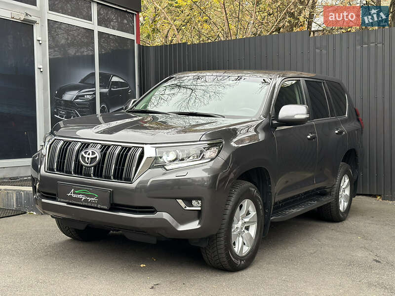 Позашляховик / Кросовер Toyota Land Cruiser Prado 2020 в Києві