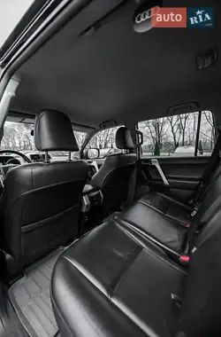 Toyota Land Cruiser Prado 2010