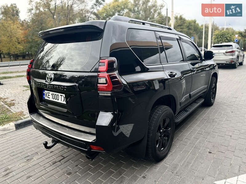 Внедорожник / Кроссовер Toyota Land Cruiser Prado 2019 в Днепре