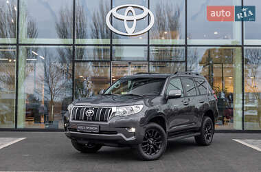 Внедорожник / Кроссовер Toyota Land Cruiser Prado 2022 в Днепре