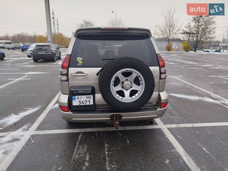 Внедорожник / Кроссовер Toyota Land Cruiser Prado 2003 в Киеве