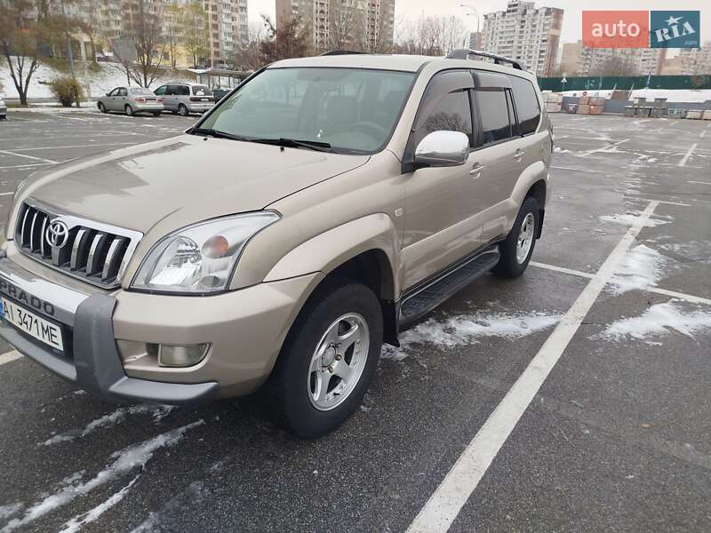 Внедорожник / Кроссовер Toyota Land Cruiser Prado 2003 в Киеве