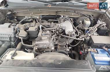 Внедорожник / Кроссовер Toyota Land Cruiser Prado 2003 в 