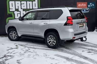 Позашляховик / Кросовер Toyota Land Cruiser Prado 2019 в Києві