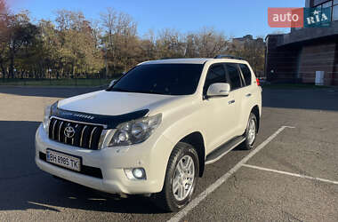 Toyota Land Cruiser Prado 2012