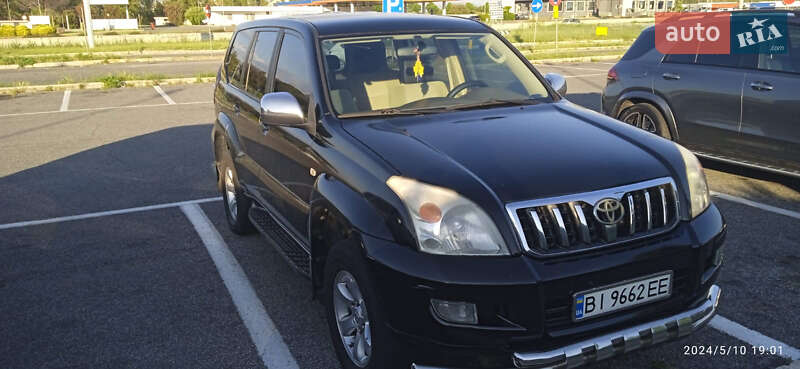 Внедорожник / Кроссовер Toyota Land Cruiser Prado 2004 в 
