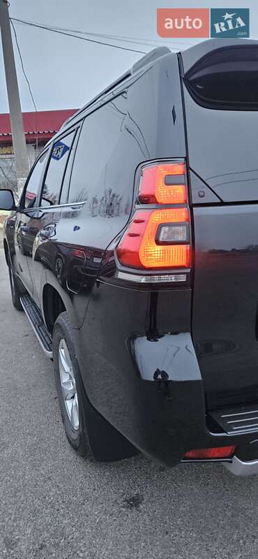 Внедорожник / Кроссовер Toyota Land Cruiser Prado 2019 в Харькове