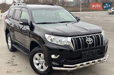 Toyota Land Cruiser Prado 2023