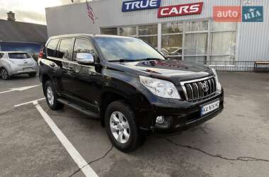 Toyota Land Cruiser Prado 2011