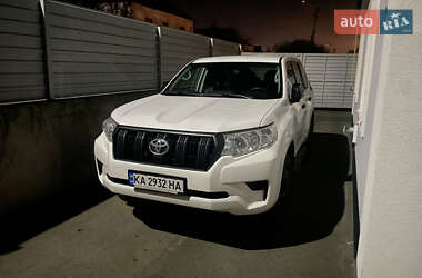 Внедорожник / Кроссовер Toyota Land Cruiser Prado 2018 в Киеве