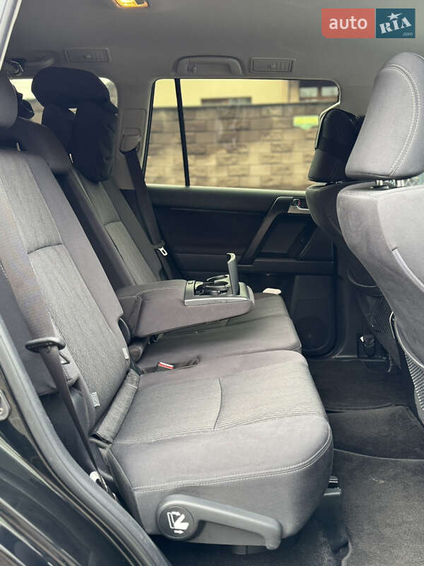 Внедорожник / Кроссовер Toyota Land Cruiser Prado 2022 в Ровно фото 23 Внедорожник / Кроссовер Toyota Land Cruiser Prado 2022 в Ровно