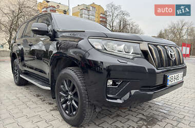 Внедорожник / Кроссовер Toyota Land Cruiser Prado 2021 в 