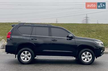 Внедорожник / Кроссовер Toyota Land Cruiser Prado 2020 в Днепре