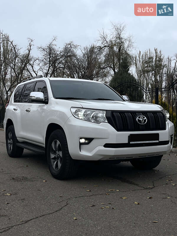 Внедорожник / Кроссовер Toyota Land Cruiser Prado 2020 в Кривом Роге