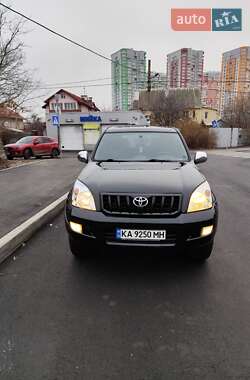 Позашляховик / Кросовер Toyota Land Cruiser Prado 2007 в Києві