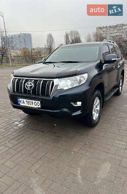 Внедорожник / Кроссовер Toyota Land Cruiser Prado 2018 в Киеве