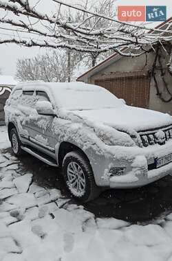 Toyota Land Cruiser Prado 2010