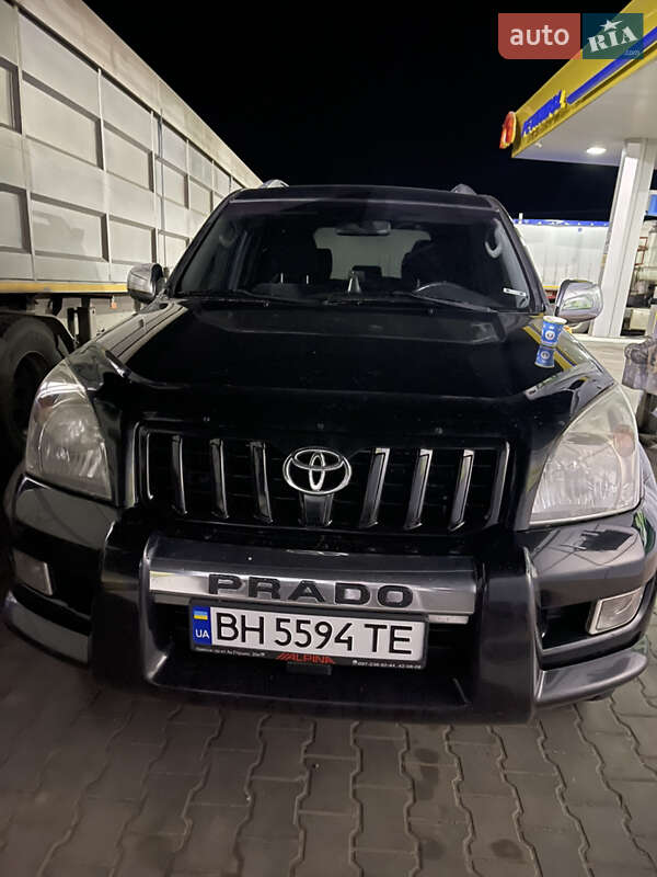 Внедорожник / Кроссовер Toyota Land Cruiser Prado 2005 в 