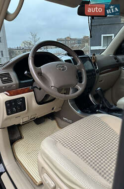 Позашляховик / Кросовер Toyota Land Cruiser Prado 2005 в Дніпрі