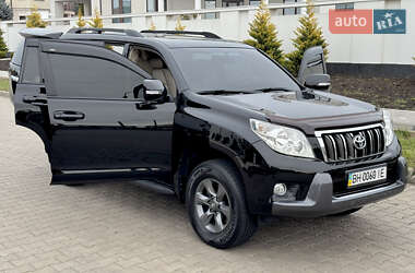 Внедорожник / Кроссовер Toyota Land Cruiser Prado 2010 в Одессе