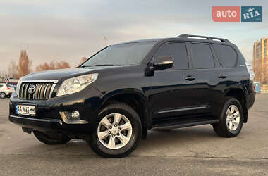 Позашляховик / Кросовер Toyota Land Cruiser Prado 2011 в Києві