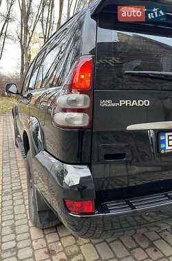 Позашляховик / Кросовер Toyota Land Cruiser Prado 2006 в Чернівцях