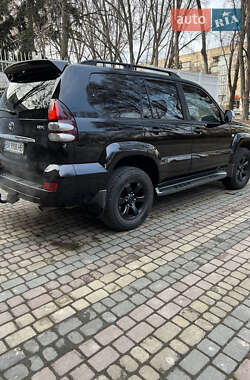 Позашляховик / Кросовер Toyota Land Cruiser Prado 2006 в Чернівцях