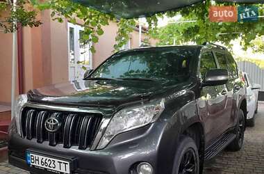 Позашляховик / Кросовер Toyota Land Cruiser Prado 2014 в 