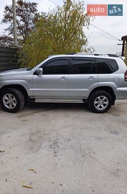 Внедорожник / Кроссовер Toyota Land Cruiser Prado 2002 в 