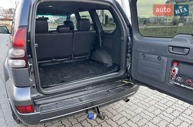 Позашляховик / Кросовер Toyota Land Cruiser Prado 2005 в 