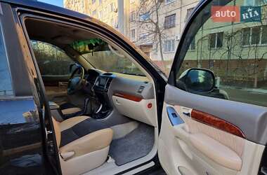 Внедорожник / Кроссовер Toyota Land Cruiser Prado 2006 в 
