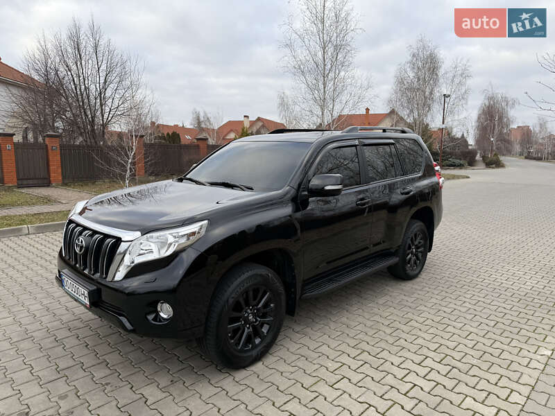 Toyota Land Cruiser Prado 2017