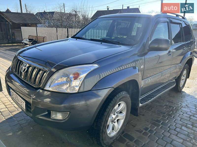 Внедорожник / Кроссовер Toyota Land Cruiser Prado 2007 в Сторожинце