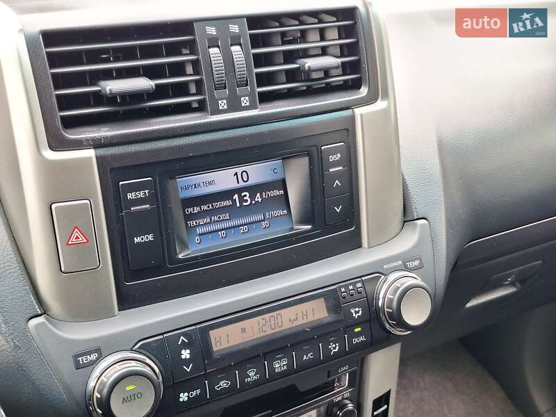 Внедорожник / Кроссовер Toyota Land Cruiser Prado 2012 в Одессе