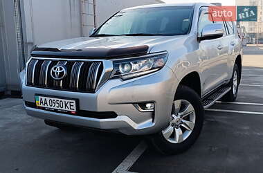 Позашляховик / Кросовер Toyota Land Cruiser Prado 2020 в Києві