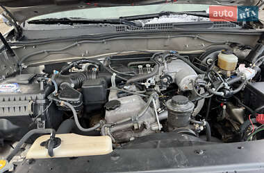 Внедорожник / Кроссовер Toyota Land Cruiser Prado 2003 в 