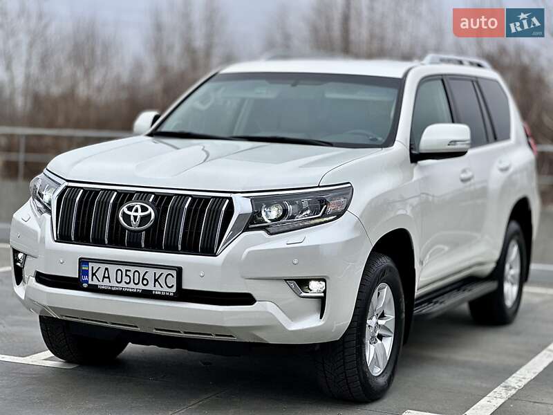 Внедорожник / Кроссовер Toyota Land Cruiser Prado 2022 в Киеве