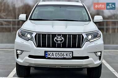 Toyota Land Cruiser Prado 2022