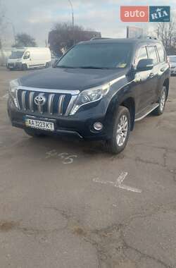 Toyota Land Cruiser Prado 2013