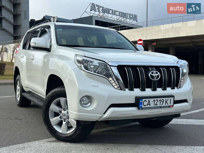 Внедорожник / Кроссовер Toyota Land Cruiser Prado 2015 в Киеве