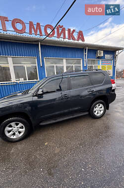 Позашляховик / Кросовер Toyota Land Cruiser Prado 2013 в Харкові