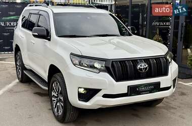 Позашляховик / Кросовер Toyota Land Cruiser Prado 2022 в Києві