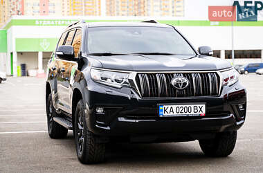 Toyota Land Cruiser Prado 2021