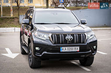 Позашляховик / Кросовер Toyota Land Cruiser Prado 2021 в Києві