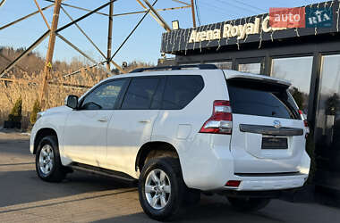 Внедорожник / Кроссовер Toyota Land Cruiser Prado 2017 в 