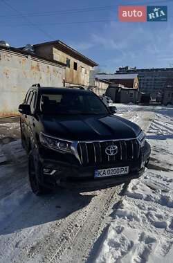 Внедорожник / Кроссовер Toyota Land Cruiser Prado 2021 в Киеве