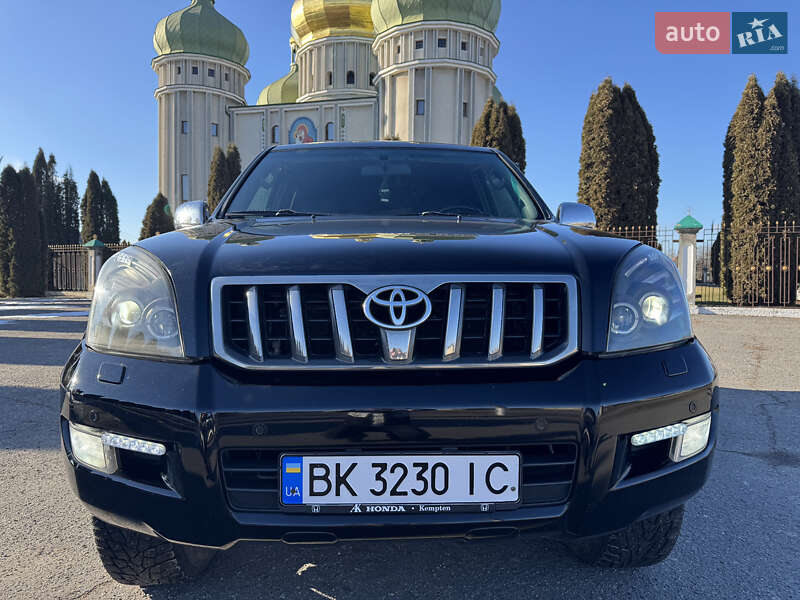 Позашляховик / Кросовер Toyota Land Cruiser Prado 2008 в Дубні