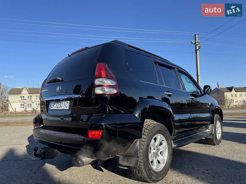 Позашляховик / Кросовер Toyota Land Cruiser Prado 2008 в Дубні